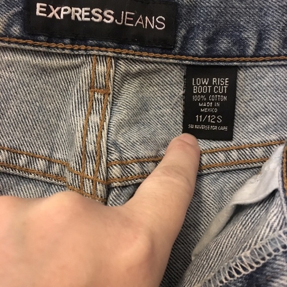 Vintage Express Low Rise Boot Cut “Mom style” jeans 11/12S - Picture 3 of 6